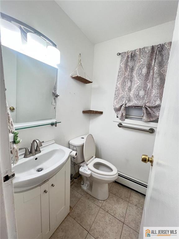 Building Photo - 406 Cranbury Rd