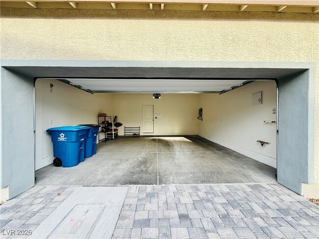 Building Photo - 502 Foothill Cove Ln