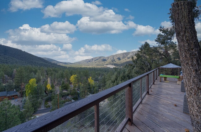 Building Photo - 16717 Quail Pl