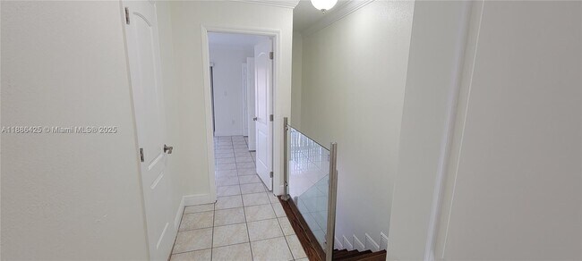 Building Photo - 2211 W 52nd St