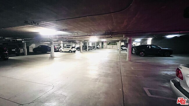 Building Photo - 3544 S Centinela Ave