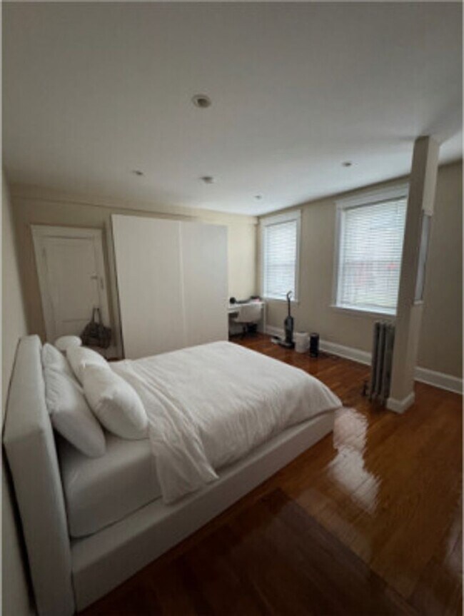 Building Photo - Allston Studio Apartment - 1/15