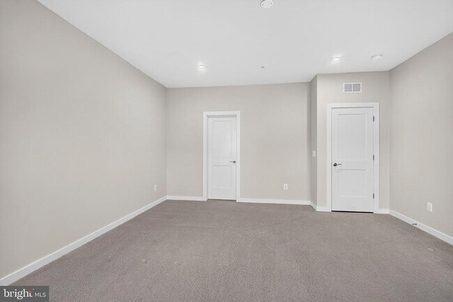 Building Photo - 4053 Legato Rd