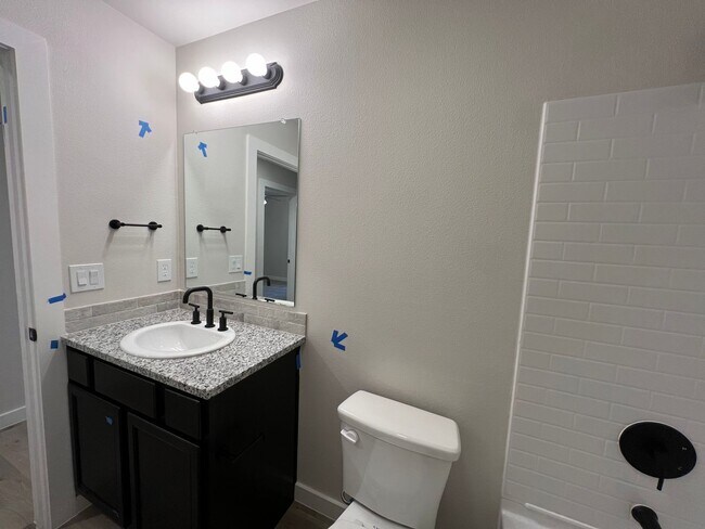 Building Photo - For Rent: Charming 3-Bedroom, 2-Bath Home in West Texas!