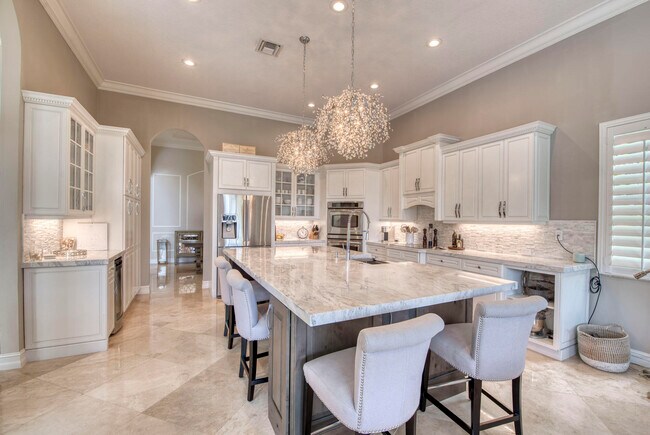Building Photo - 8801 Wellington View Dr
