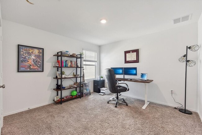 Building Photo - 5908 Eden Dr