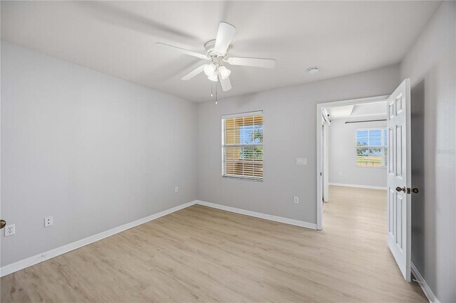 Building Photo - 1195 Villagio Cir