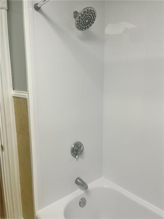 Building Photo - 9 Sherman St