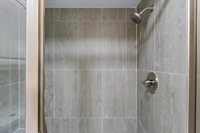 Building Photo - 1208 Kesser Dr