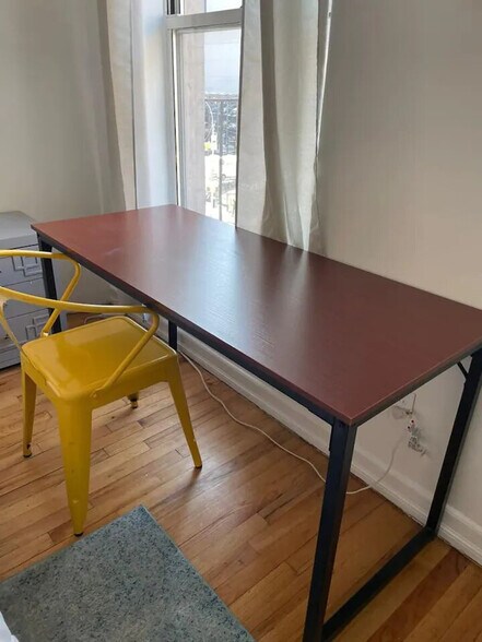 Building Photo - 472 9th Ave