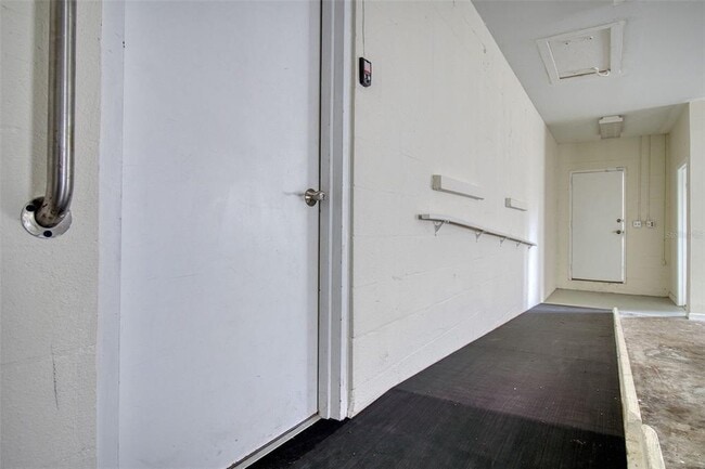 Building Photo - 555 54th St N