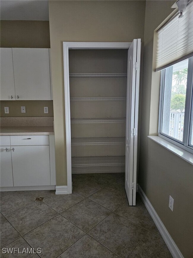 Building Photo - 7835 Regal Heron Cir