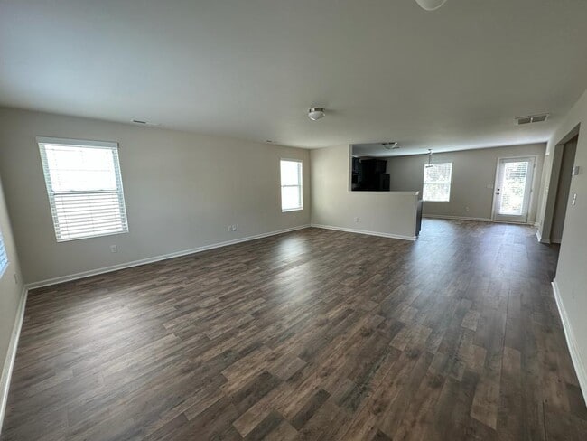 Building Photo - 9425 Hanberry Blvd