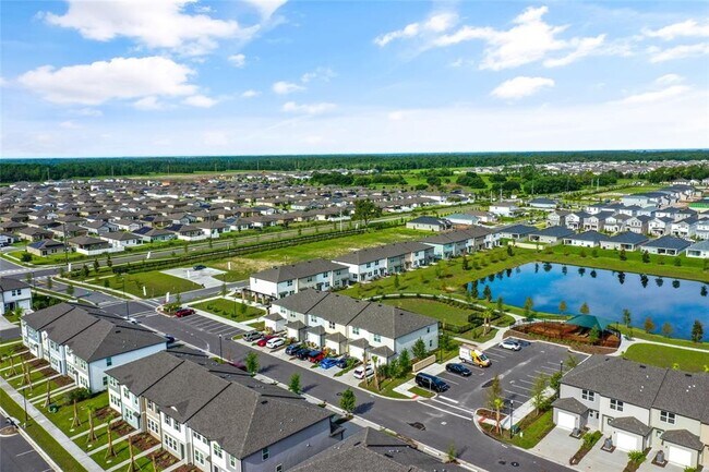 Building Photo - 377 Grand Pne Ln