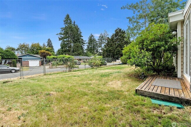 Building Photo - 11807 96th Ave SW