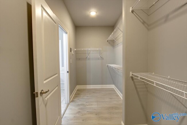 Building Photo - 26415 Birkshire Ln