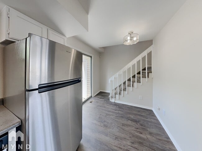 Building Photo - 17224 E Ford Dr