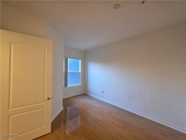 Building Photo - 62 E Serene Ave