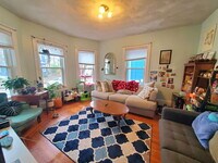 Building Photo - 72 Marshall St