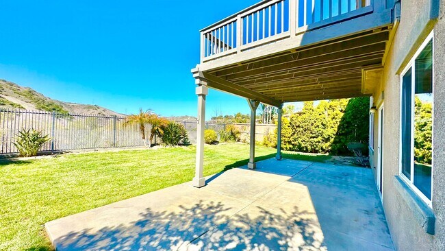 Building Photo - Wonderful & Updated Two-Story in the Quiet and Peaceful Wanis View Estates Community of Oceanside!