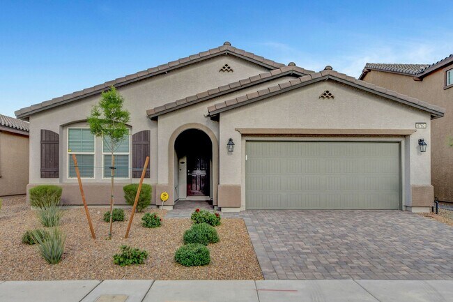 Primary Photo - Beautiful Energy Star Home in Skye Hills