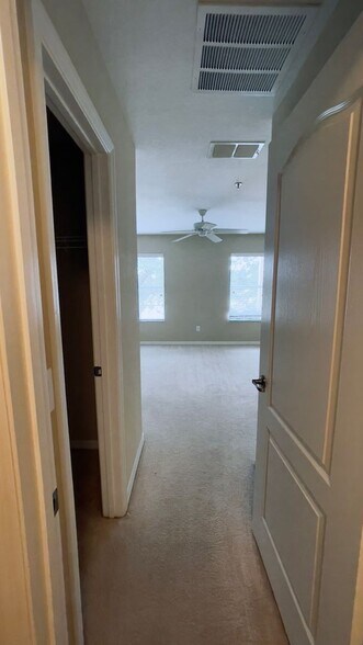 Building Photo - 3903 Oakington Pl