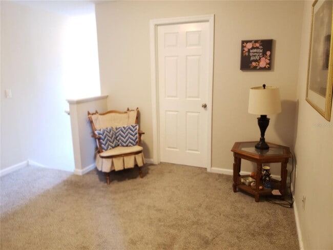 Building Photo - 16530 Cedar Crest Dr