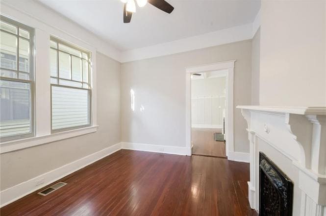 Building Photo - 7711 Sycamore St