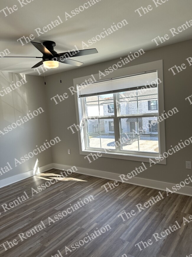 Building Photo - 2555 Arkansas Rd