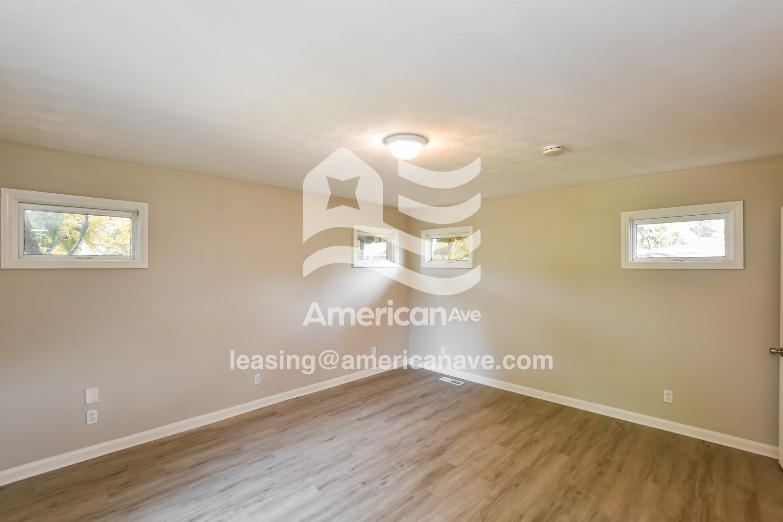 Building Photo - 1810 College St SE