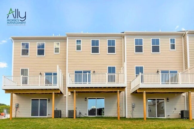 Building Photo - 4959 Lexi Ln