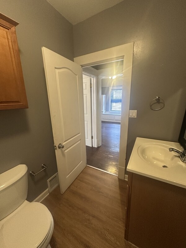 Building Photo - 12711 Locke Ave