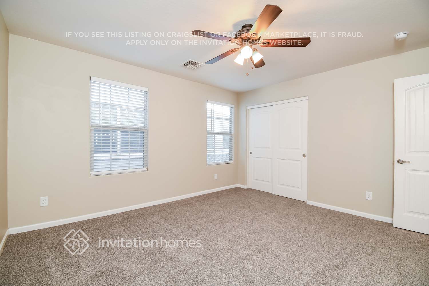 Building Photo - 1404 S Ponderosa Dr