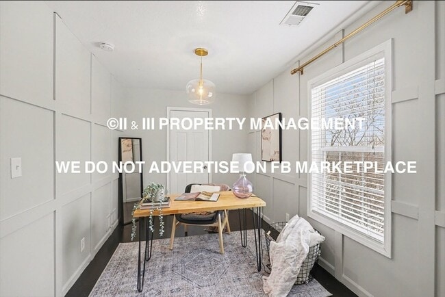 Building Photo - 2900 E Red Bridge Rd