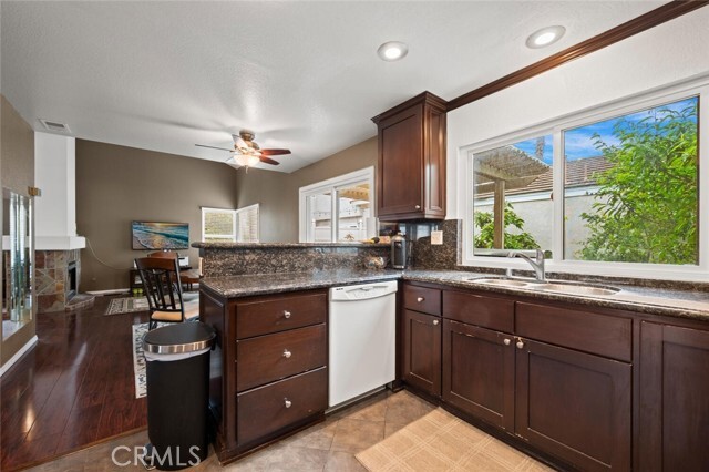 Building Photo - 36 Woodswallow Ln