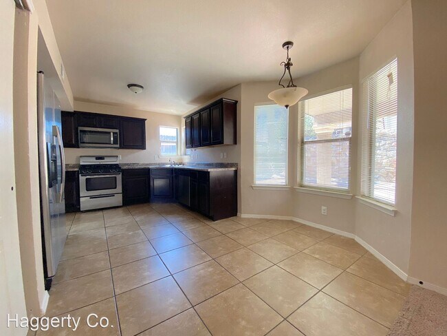 Building Photo - 4 br, 3 bath House - 11201 - Duster Dr.
