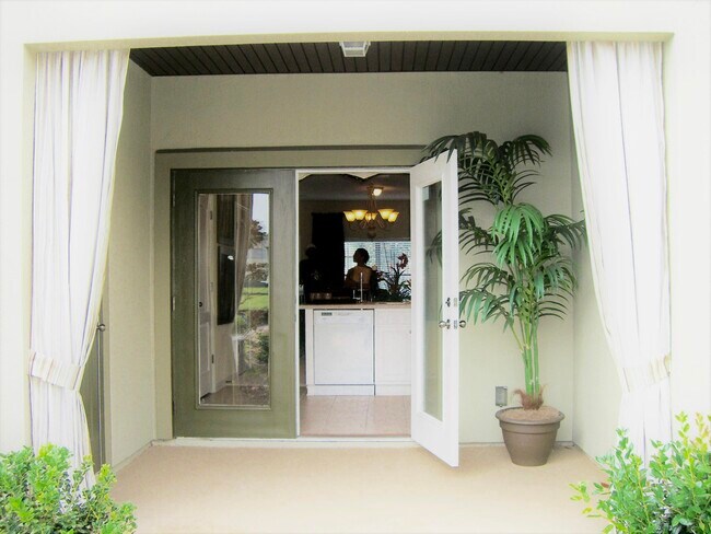 Building Photo - 486 Cabernet Pl