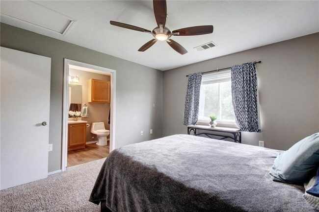 Building Photo - 13905 Briarcreek Loop