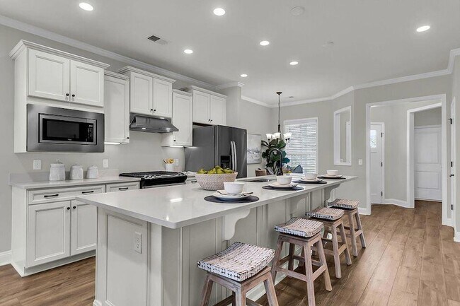 Building Photo - 214 Garden Gate Wy