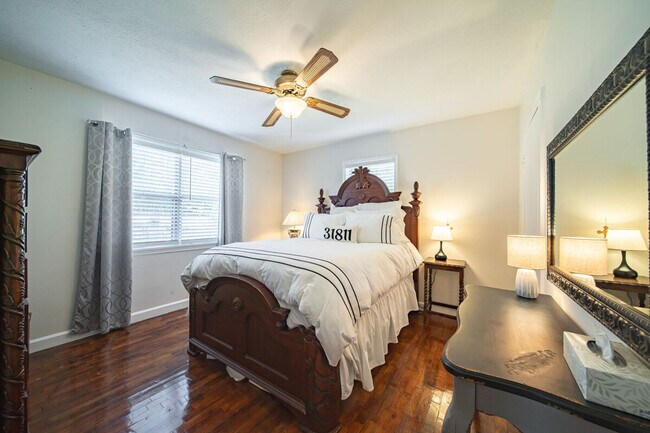 Building Photo - 161 Calhoun Rd