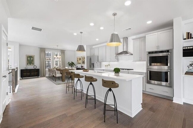 Building Photo - 1220 Waterfall Ct