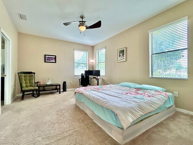 Building Photo - 4Bdrm 3Bath Spacious Home located in Misty...