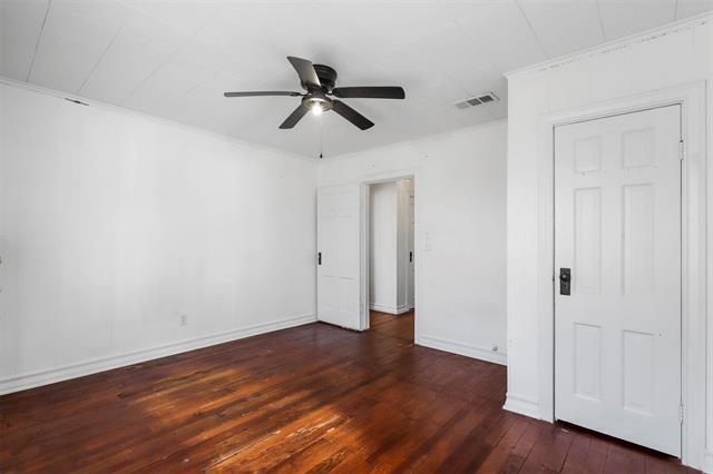 Building Photo - 125 E Tabb St