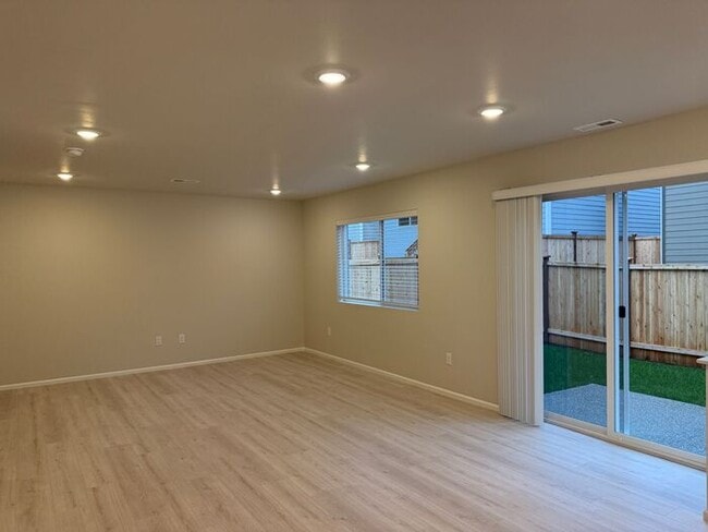 Building Photo - Newer Home in Wyndham Highlands