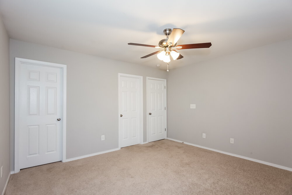 Building Photo - 2434 Buckleigh Dr