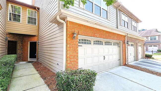 Building Photo - 3249 Brockenhurst Dr