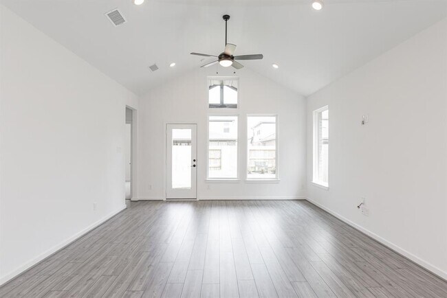 Building Photo - 21626 Lampeter River Ln