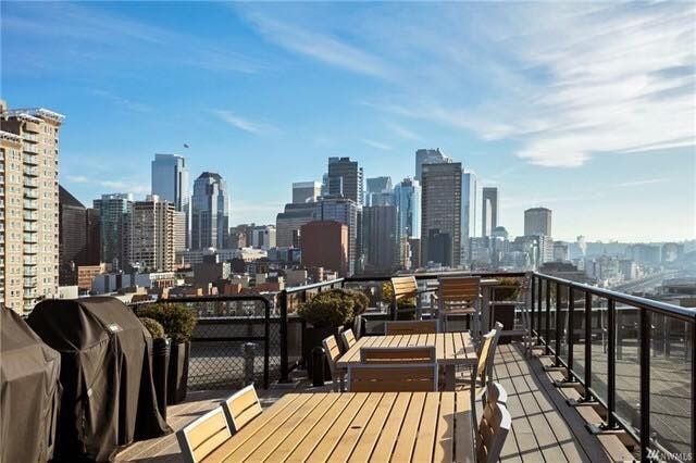 Building Photo - 2721 1st Ave