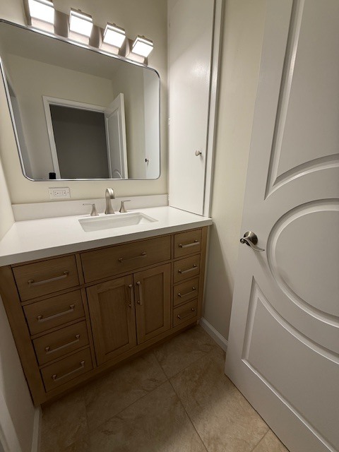 Building Photo - 5887 El Zuparko Dr