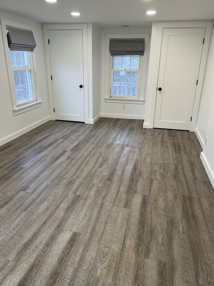 Master Bedroom - 540 Clarks Valley Rd